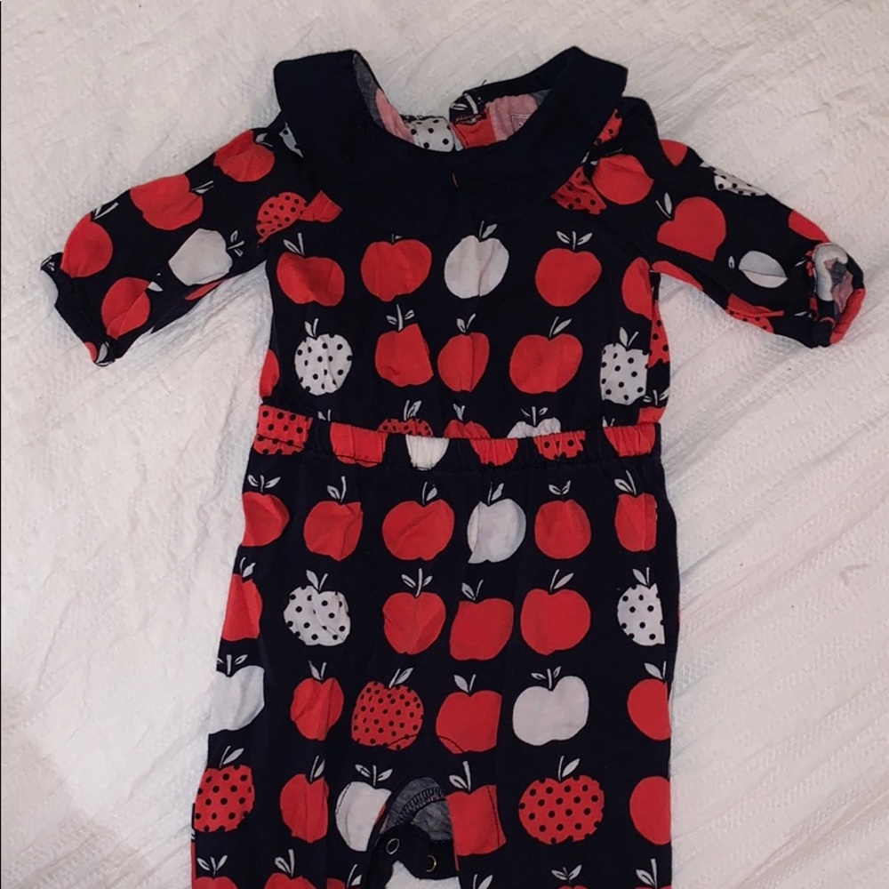 Baby Apple Outfit